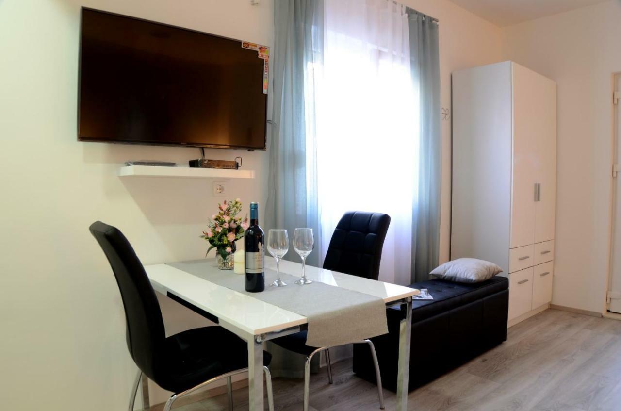Apartments La Luna Zadar Buitenkant foto